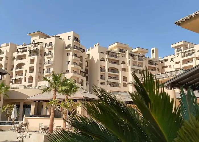 In Dow Heights Compound Apartment