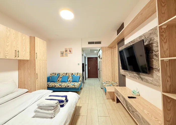 Apartment In Dow Heights Compound *
