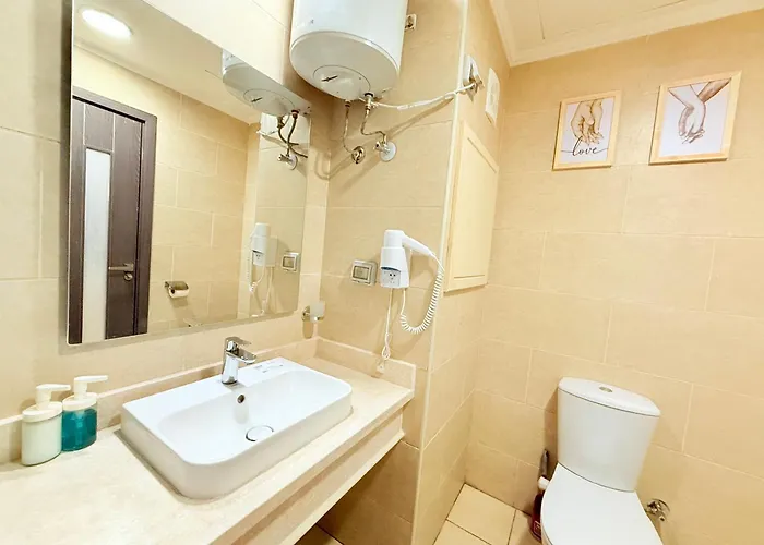 Apartment In Dow Heights Compound *